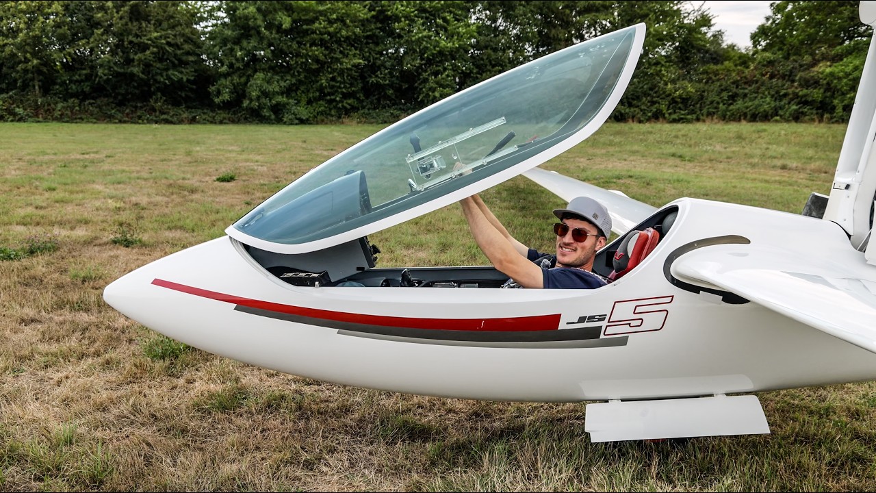 Stefan Langer flies the JS5 Rey for the first time